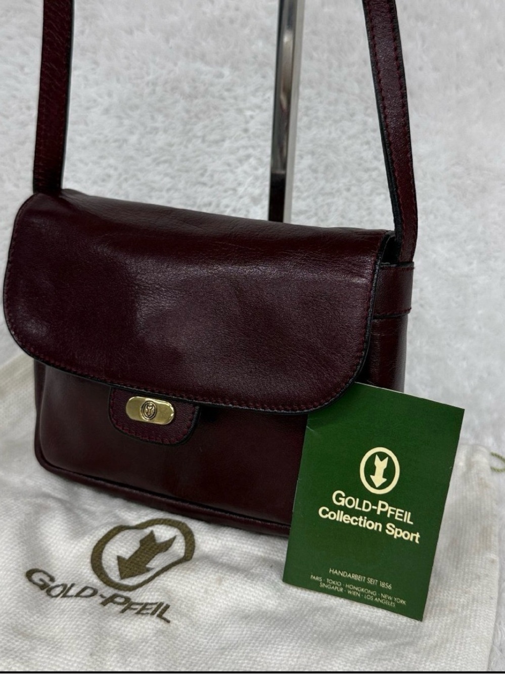 Vintage Gold Pfeil Collection Sport Oxblood Leather Shoulder Bag W Germany